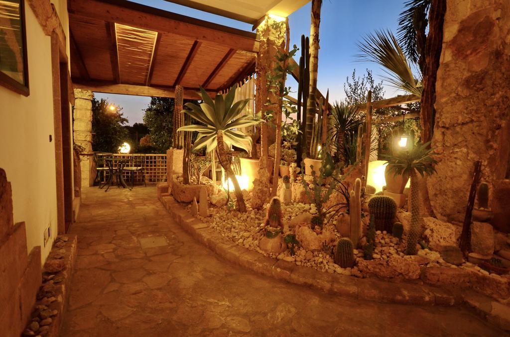 Felline In Bed&Breakfast Dimora Di Charme El Salento Luaran gambar