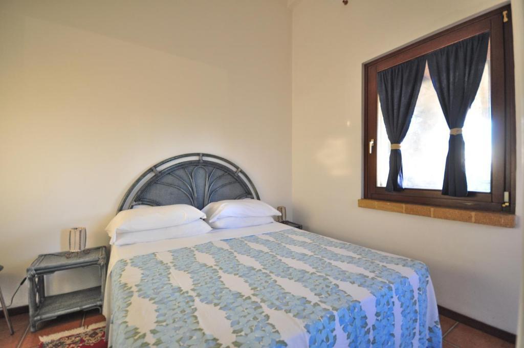 Felline In Bed&Breakfast Dimora Di Charme El Salento Bilik gambar