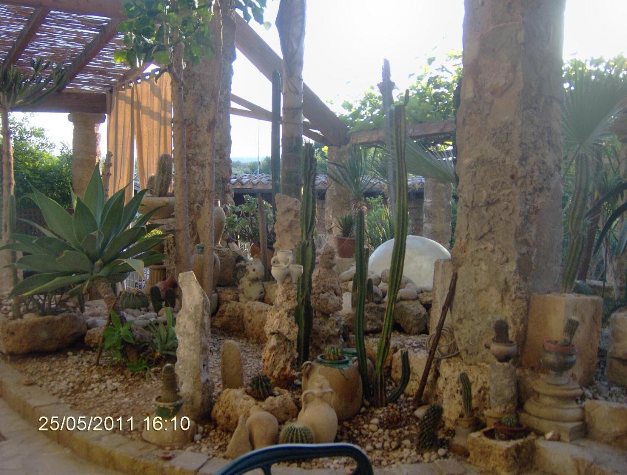Felline In Bed&Breakfast Dimora Di Charme El Salento Luaran gambar